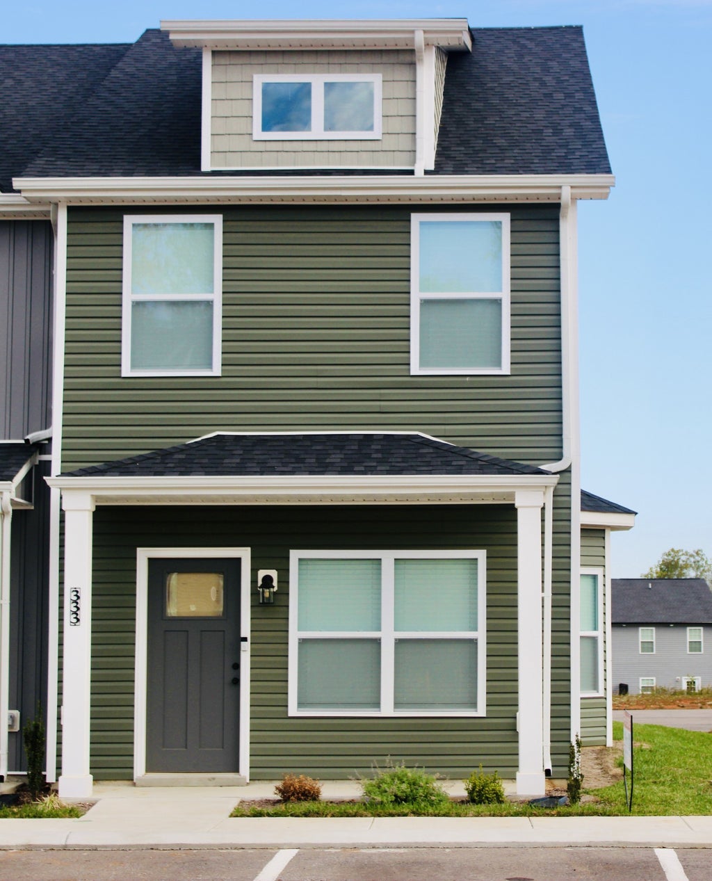 333 Front Ridge Cir, Clarksville