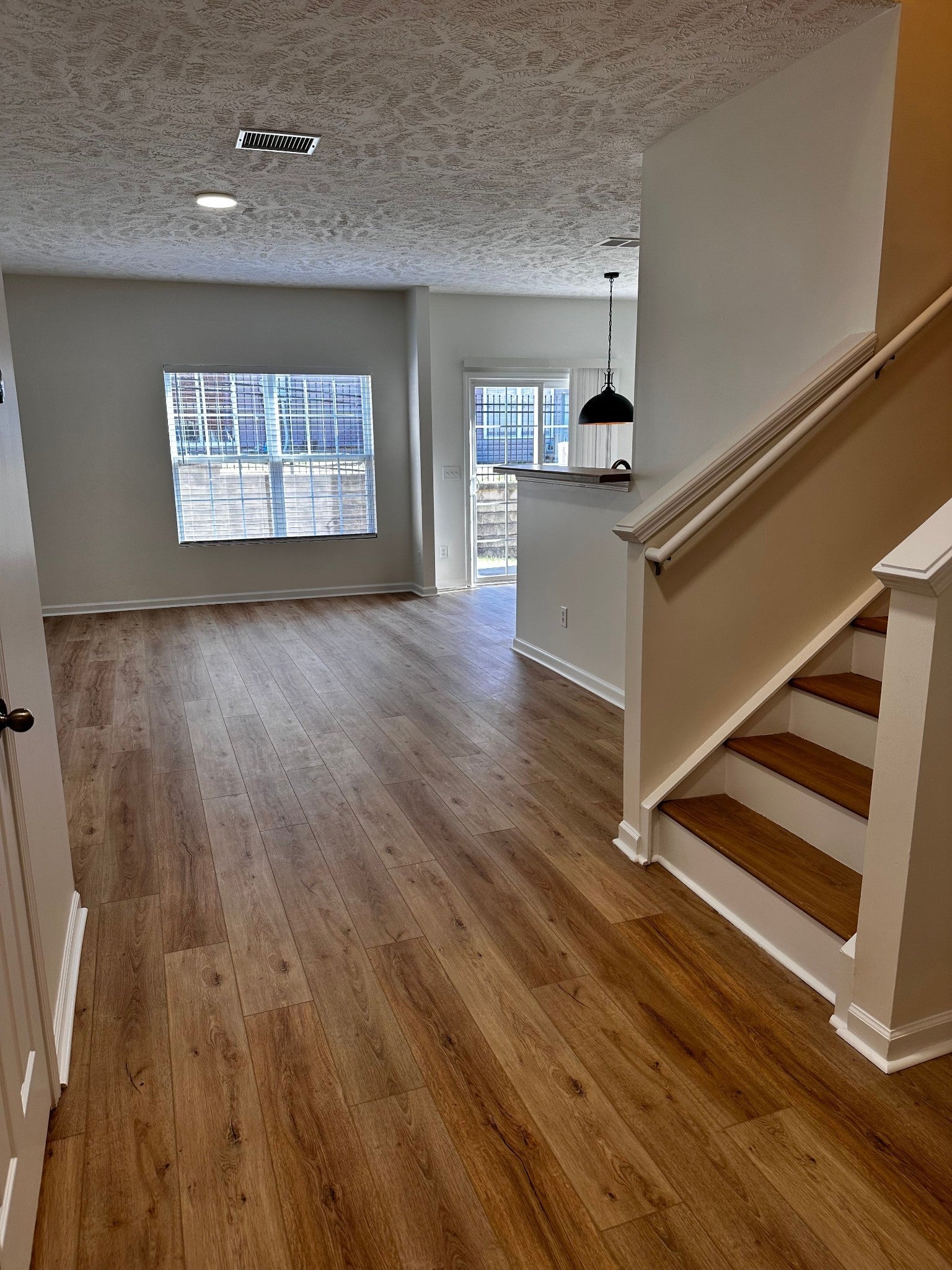 Photo of Listing #3017489