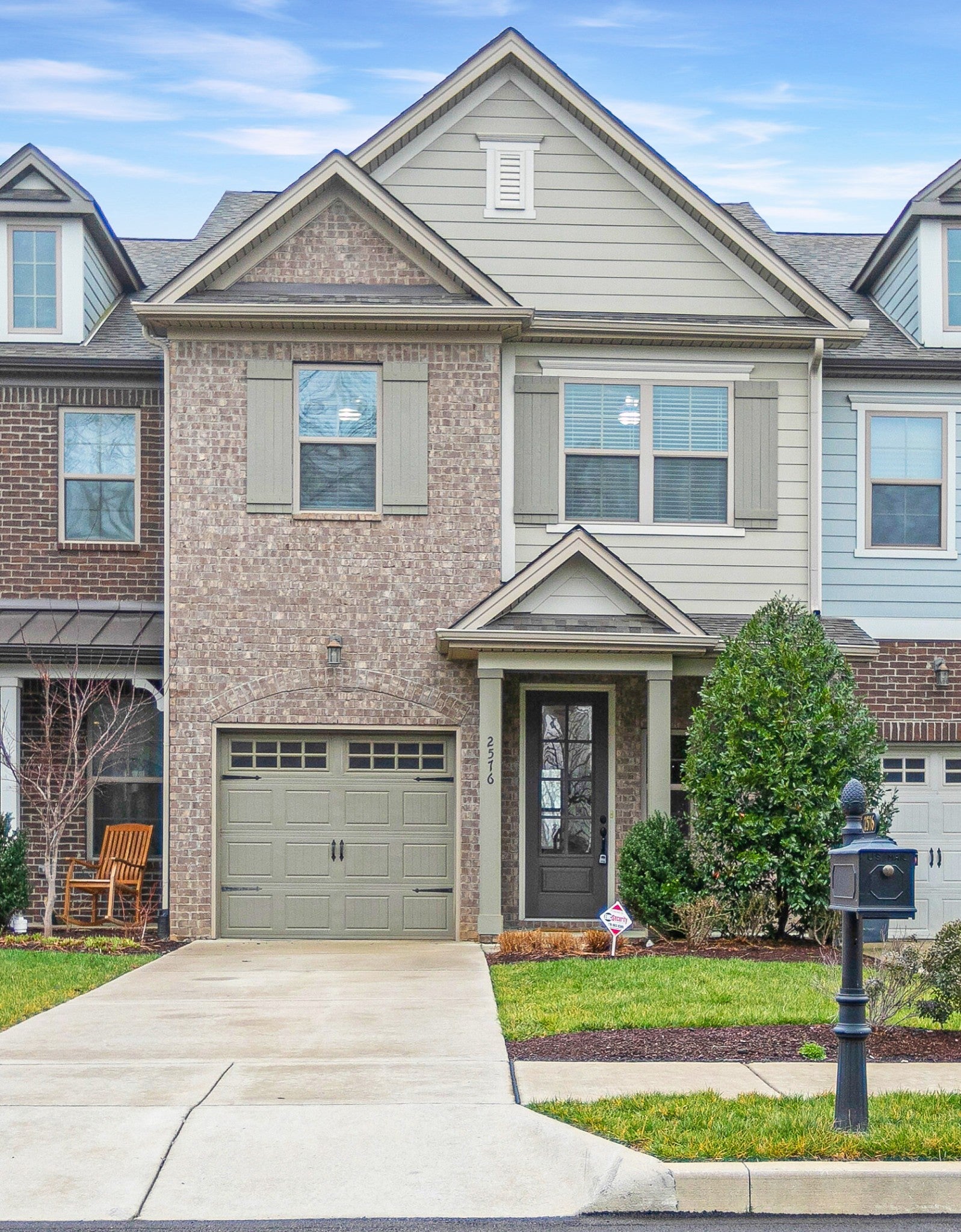 Photo of Listing #3018028