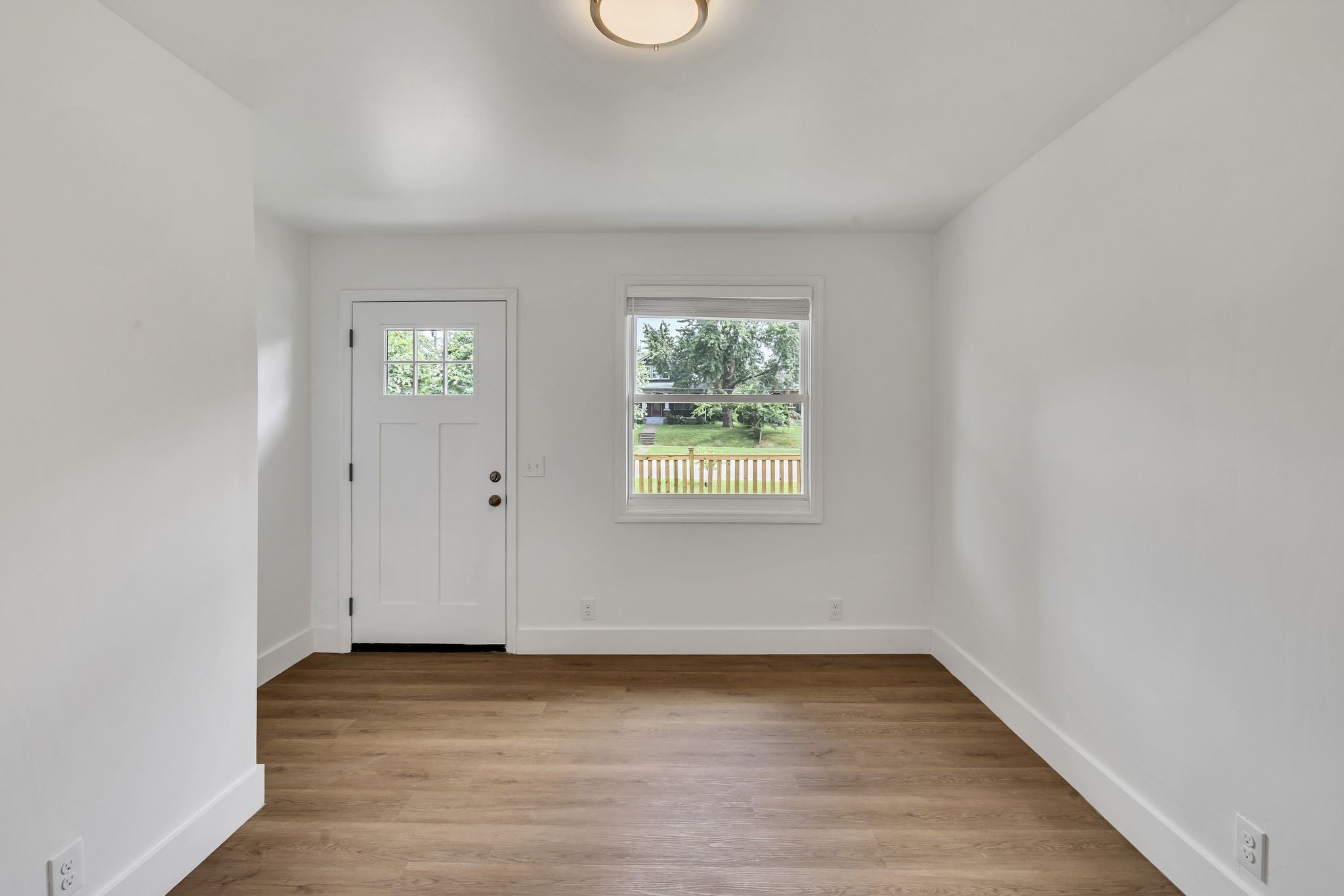 Photo of Listing #3018267