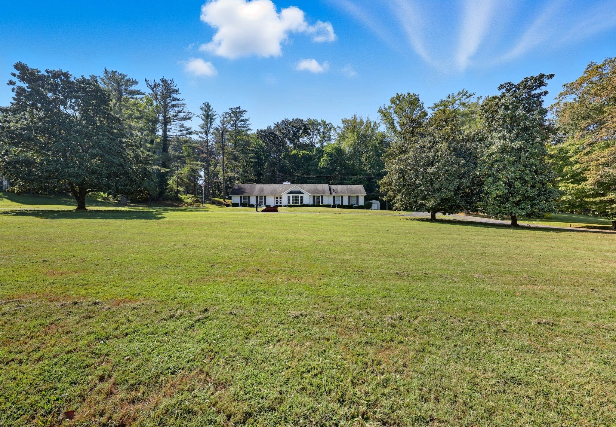 Photo of Listing #3030515