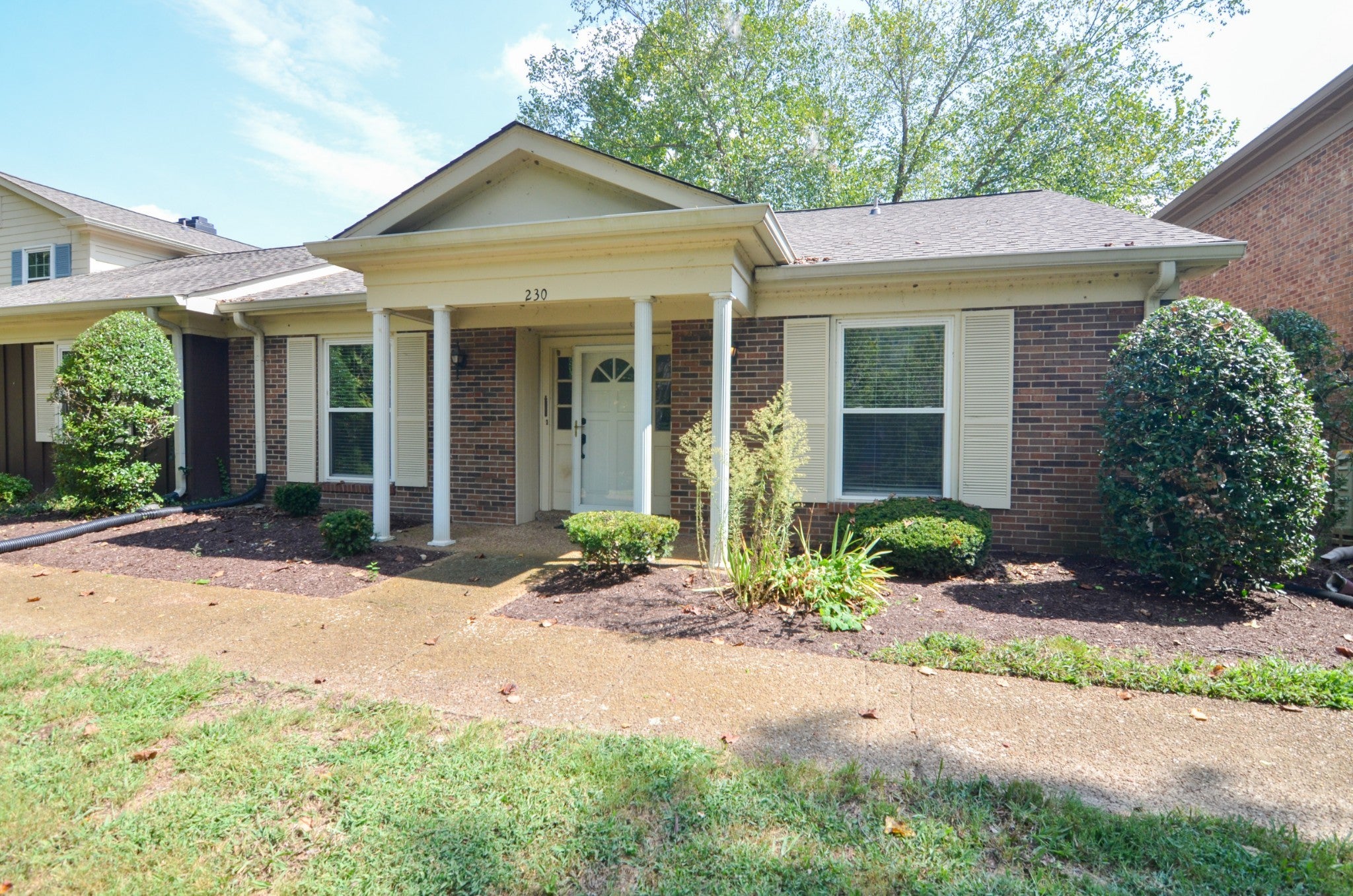 Photo for MLS 3030893 in 230 Boxwood Dr Franklin, TN - 37069