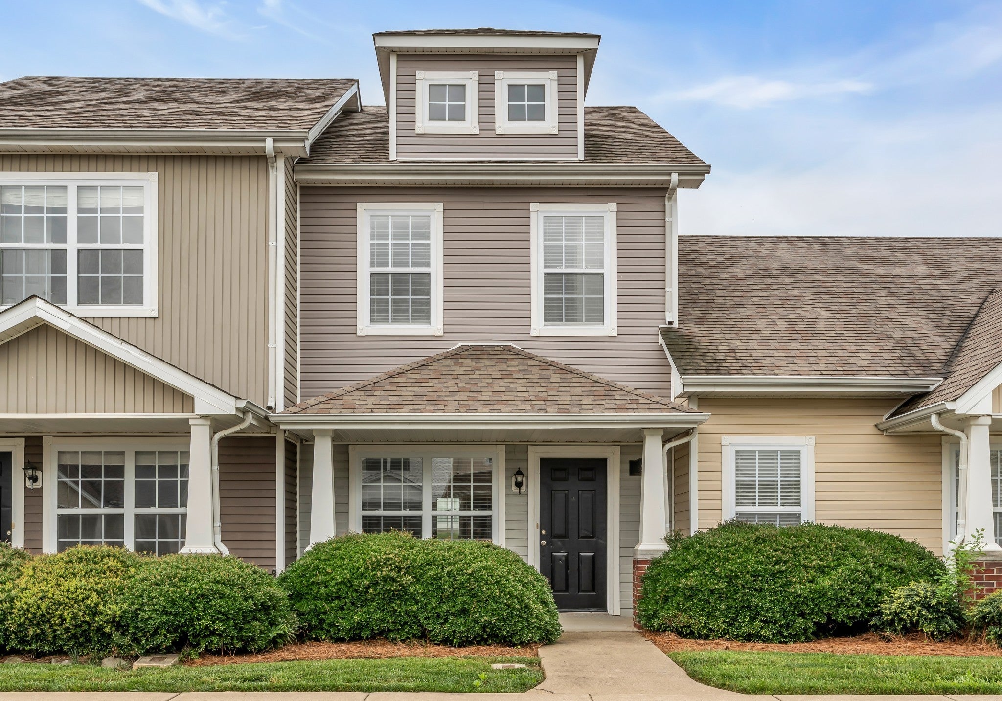 Photo of Listing #3031131