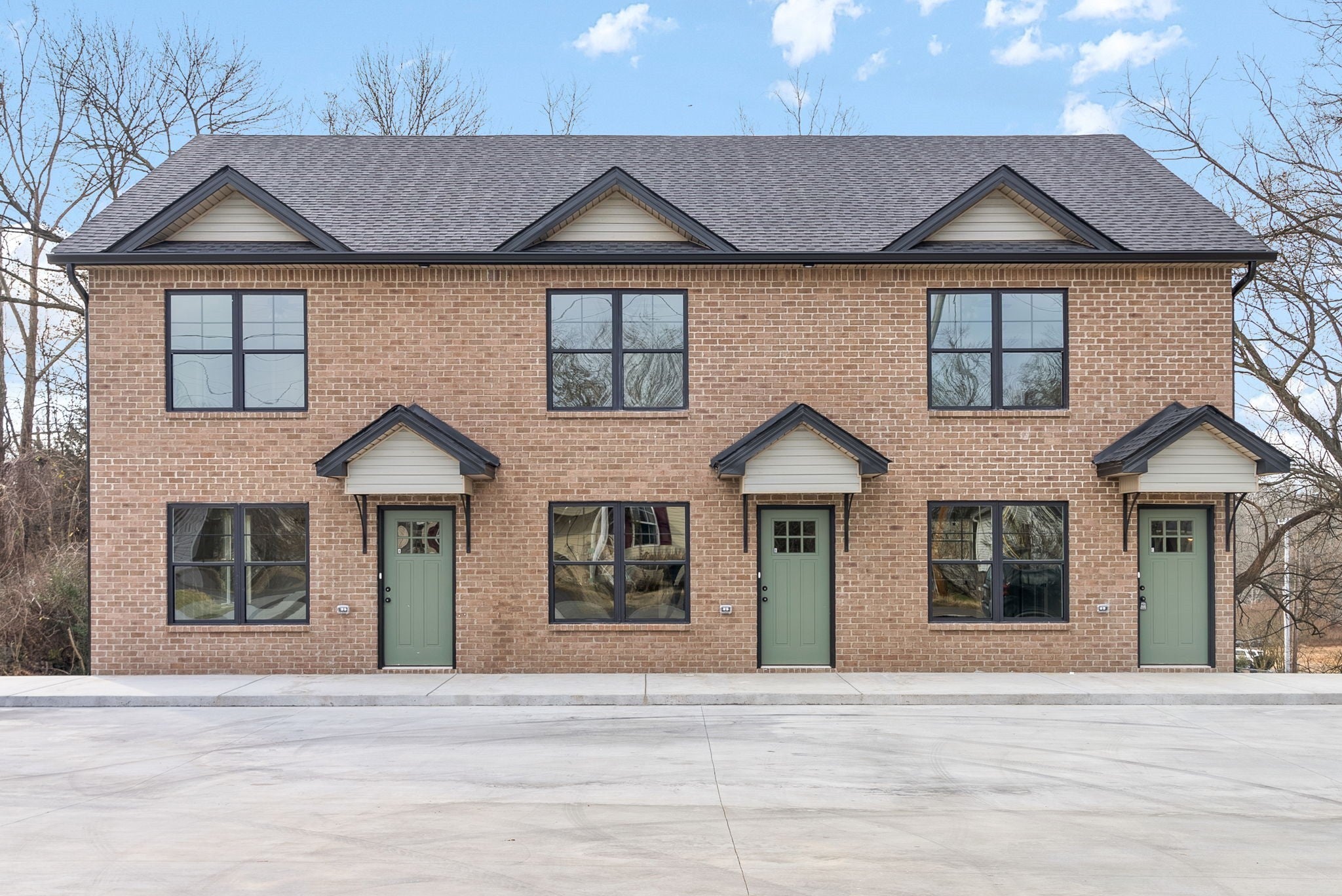 Photo of Listing #3031546