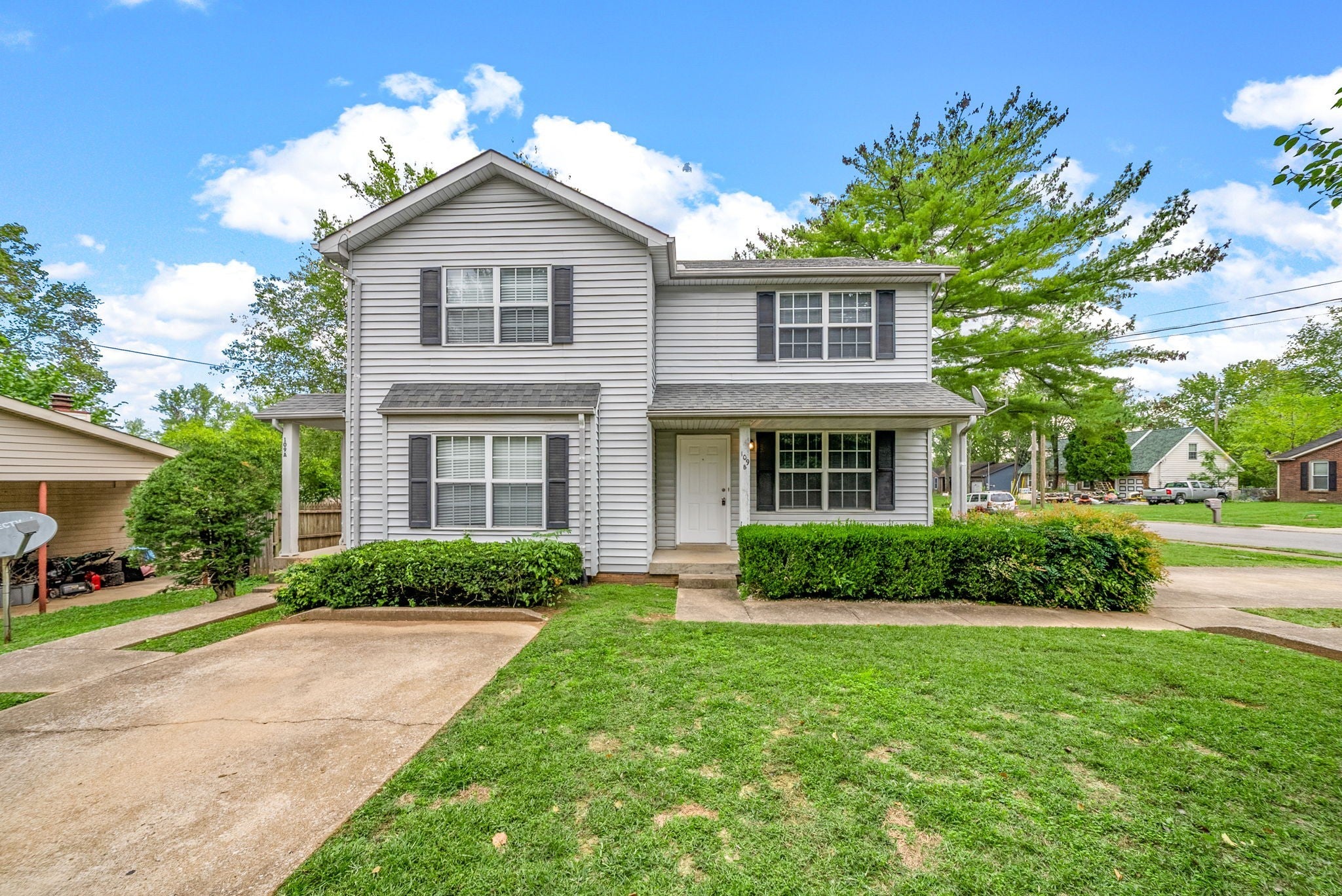 Photo of Listing #3031554