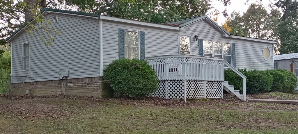 916 Hilltop Ct, Clarksville