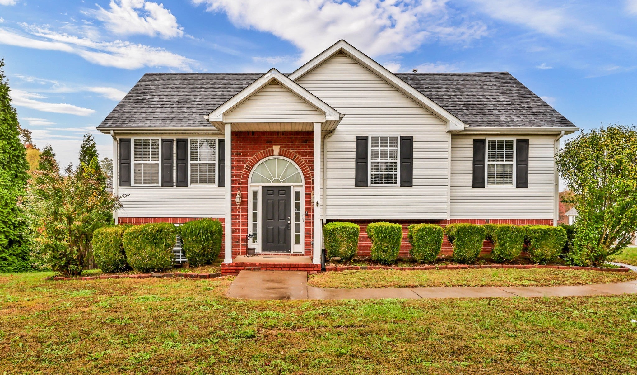 Photo of Listing #3032282