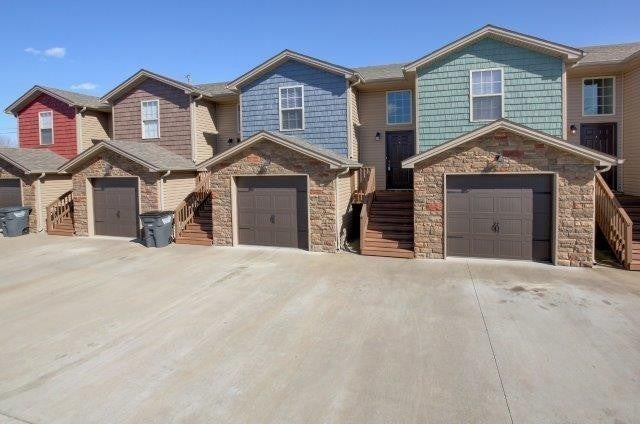 1722 Thistlewood Drive #b, Clarksville