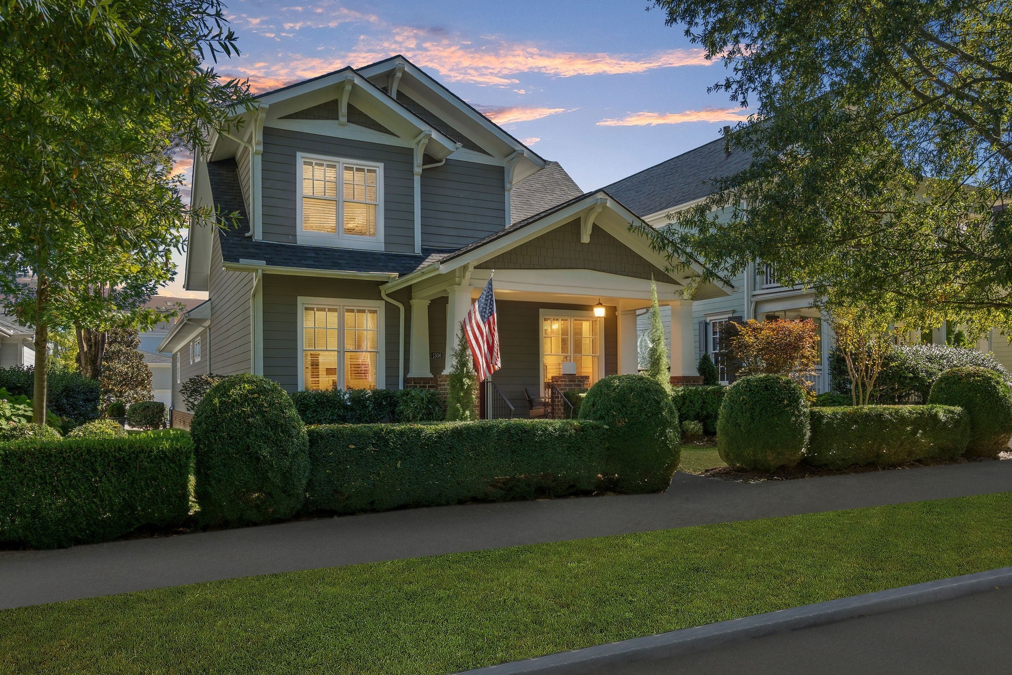 Photo of Listing #3032761