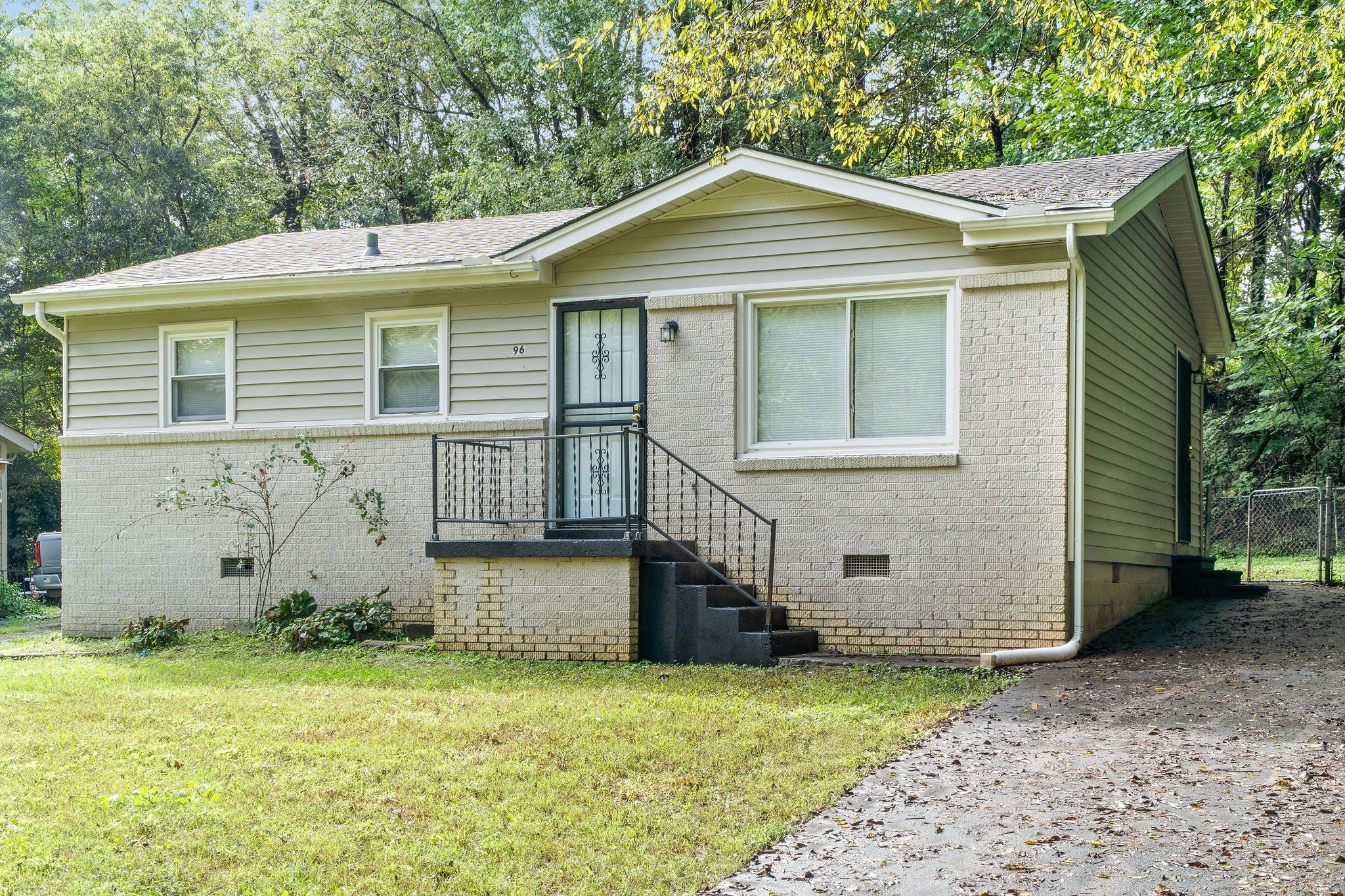 Photo of Listing #3032769