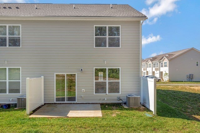 Photo of Listing #3032943