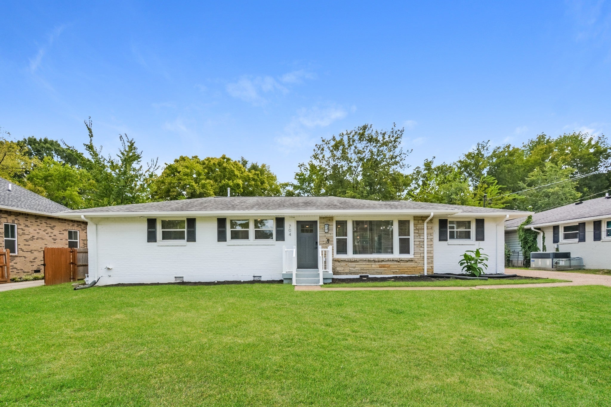 Photo of Listing #3034671