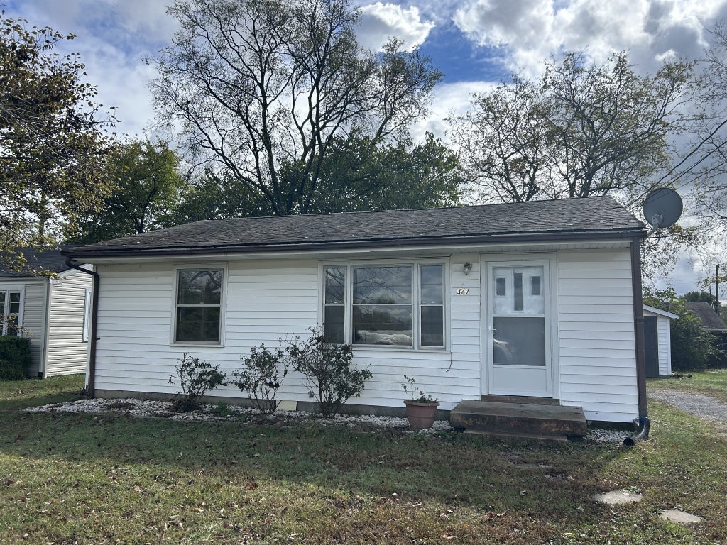 347 E Park Ave, Gallatin