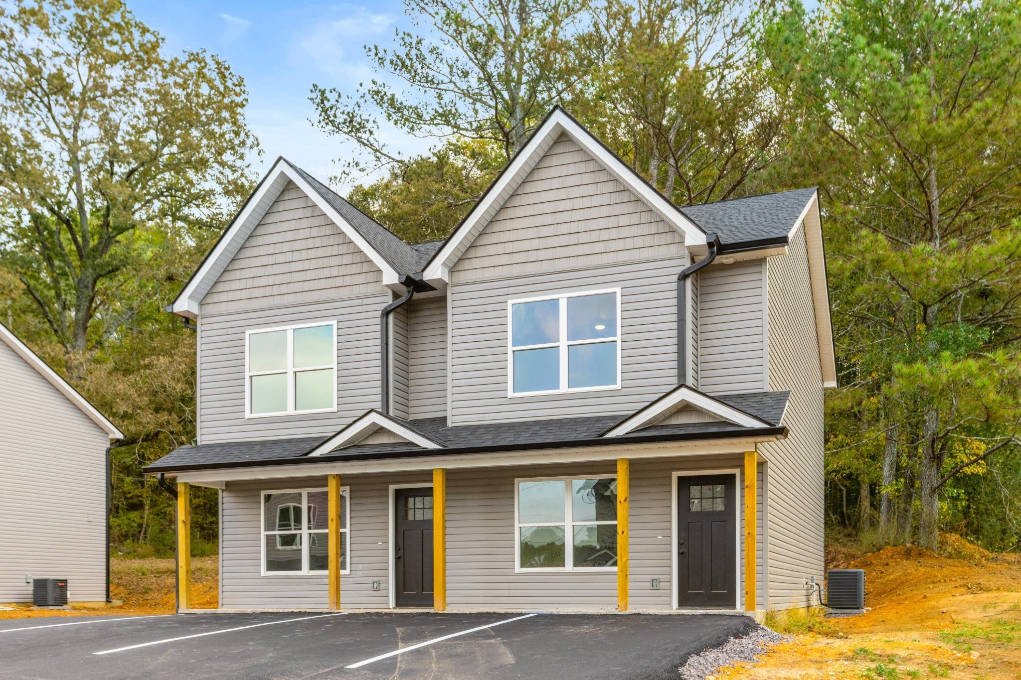 Photo of Listing #3035646