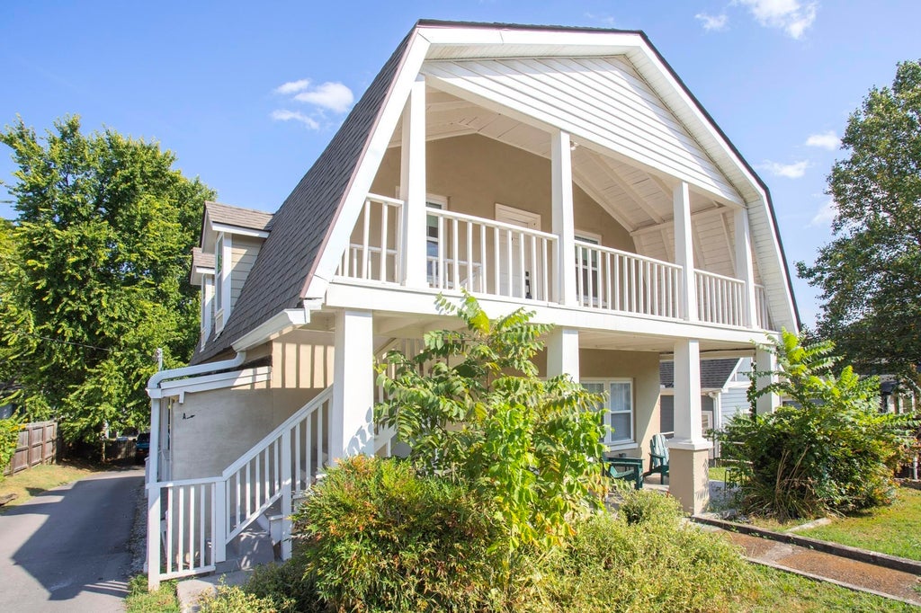 611 S 14th St B, Nashville