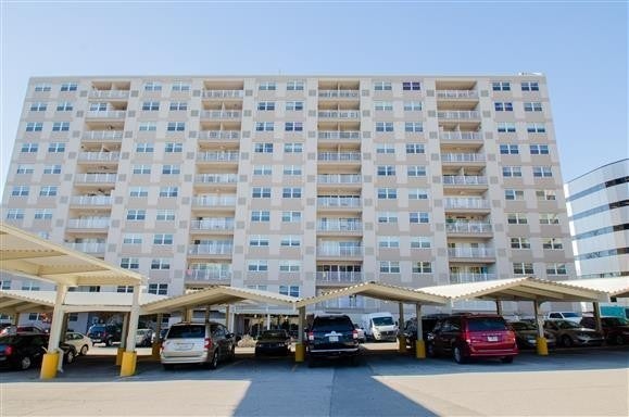 Photo of Listing #3037595