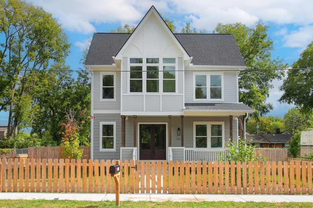 1611 Century St, Nashville