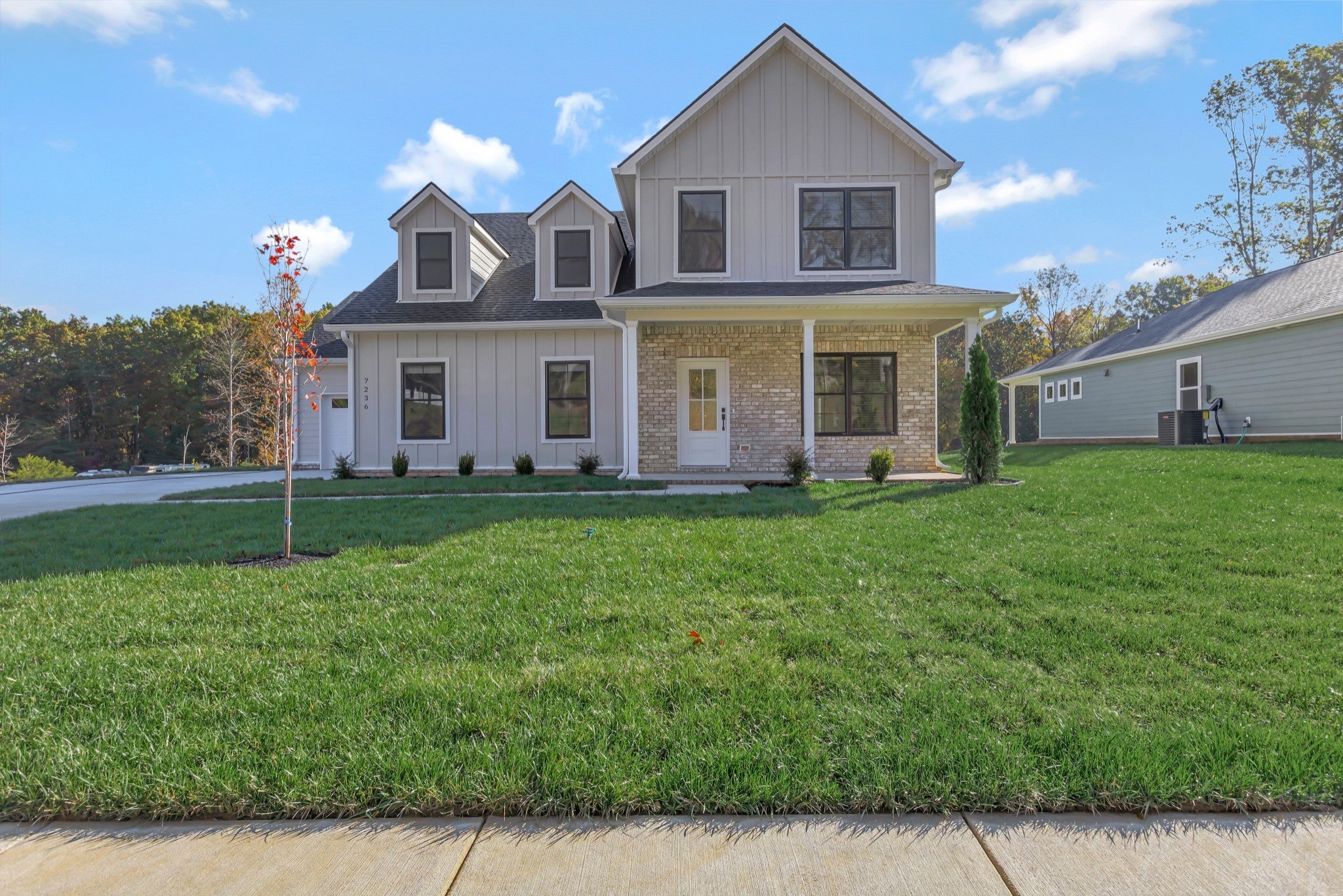 Photo of Listing #3038475