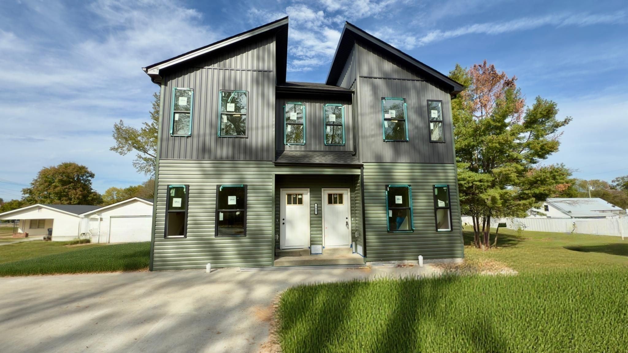 Photo of Listing #3039068