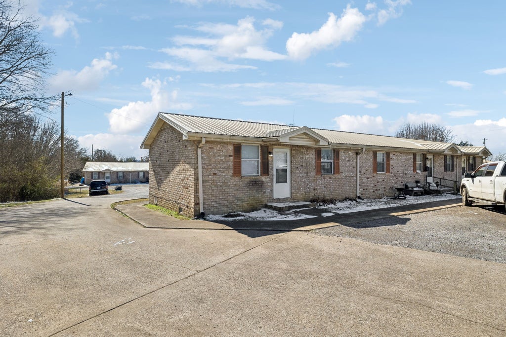 840 Carthage Hwy 1, Lebanon