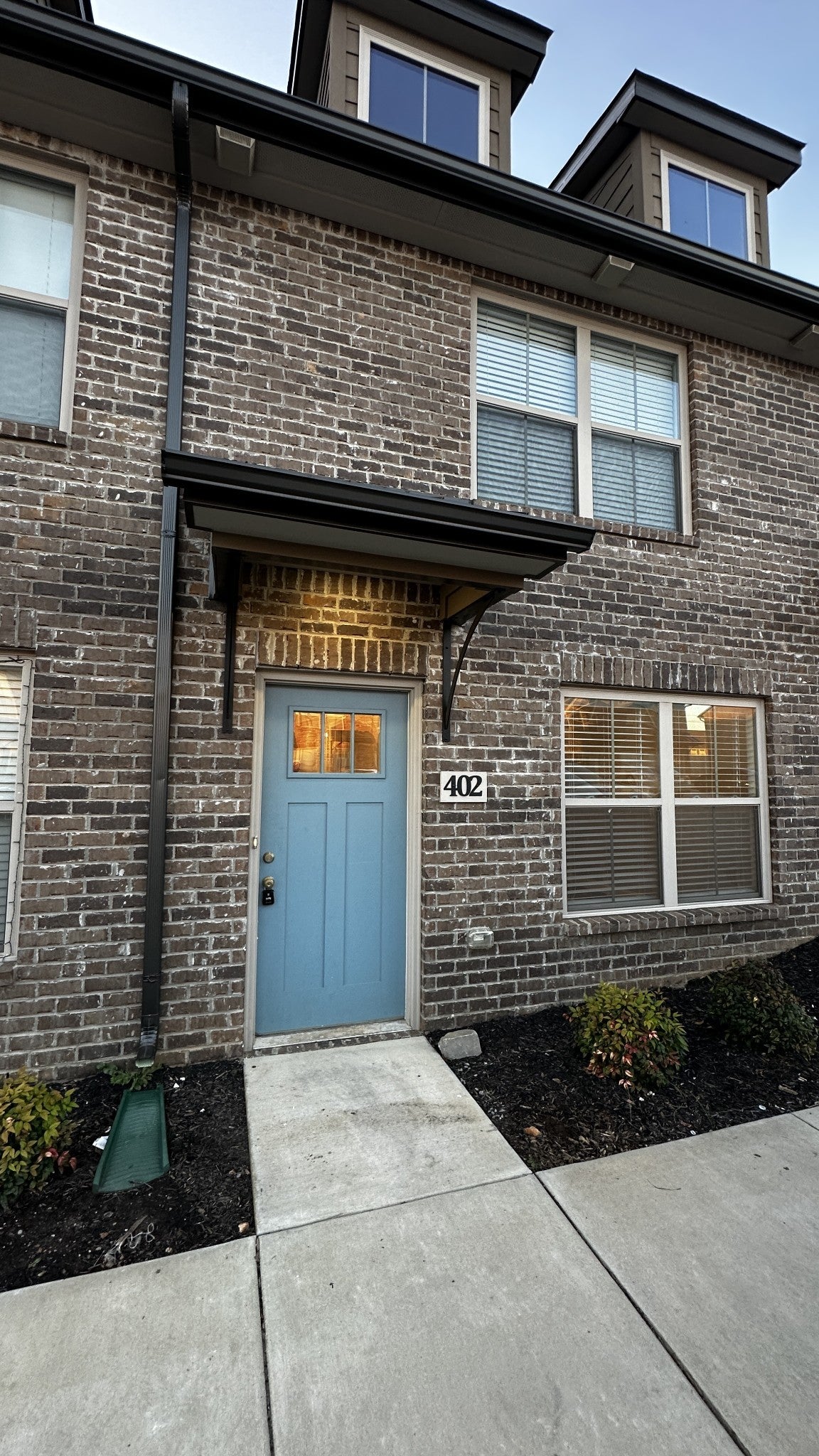 Photo of Listing #3039262