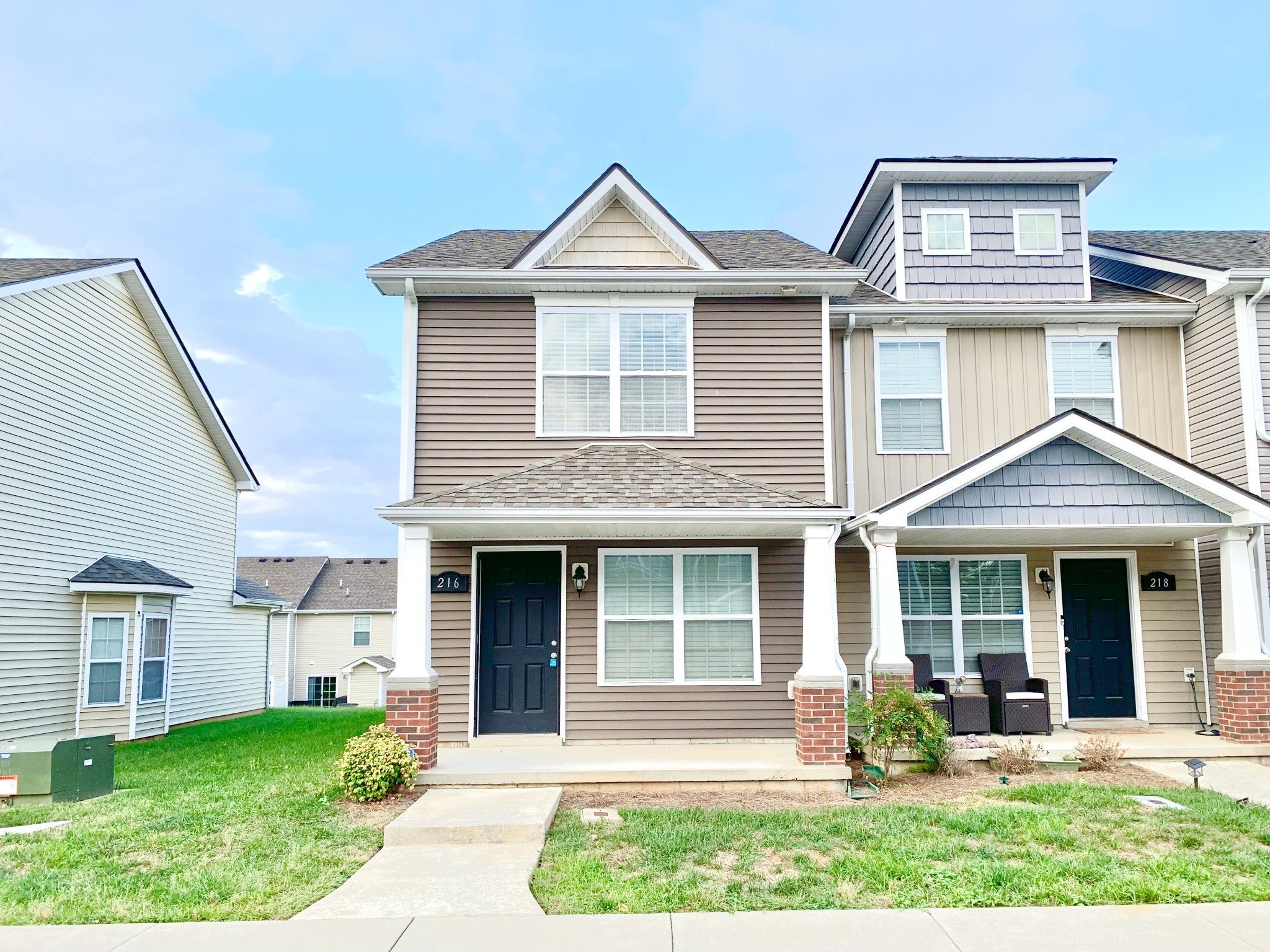 Photo of Listing #3039525