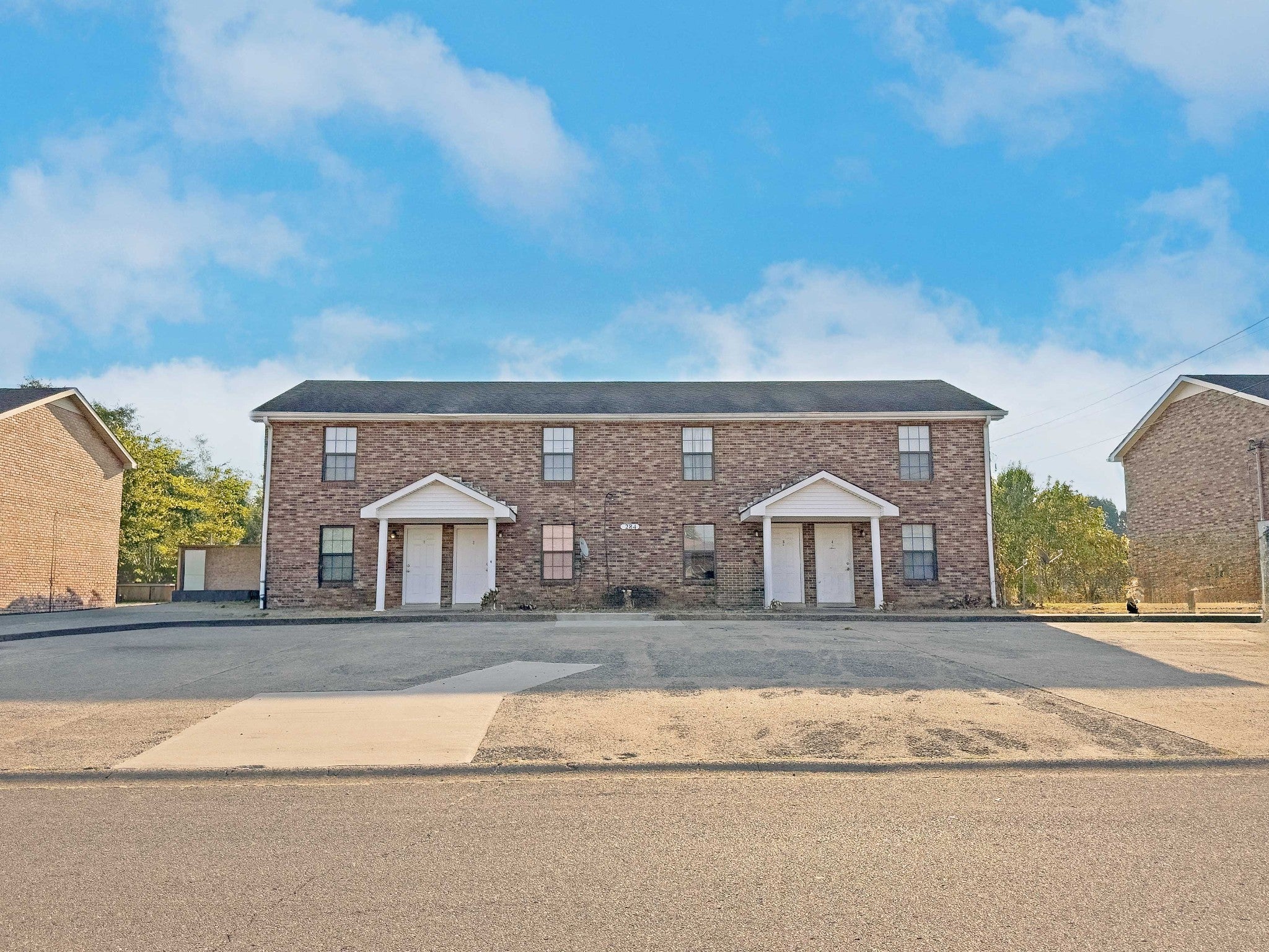 Photo of Listing #3041676