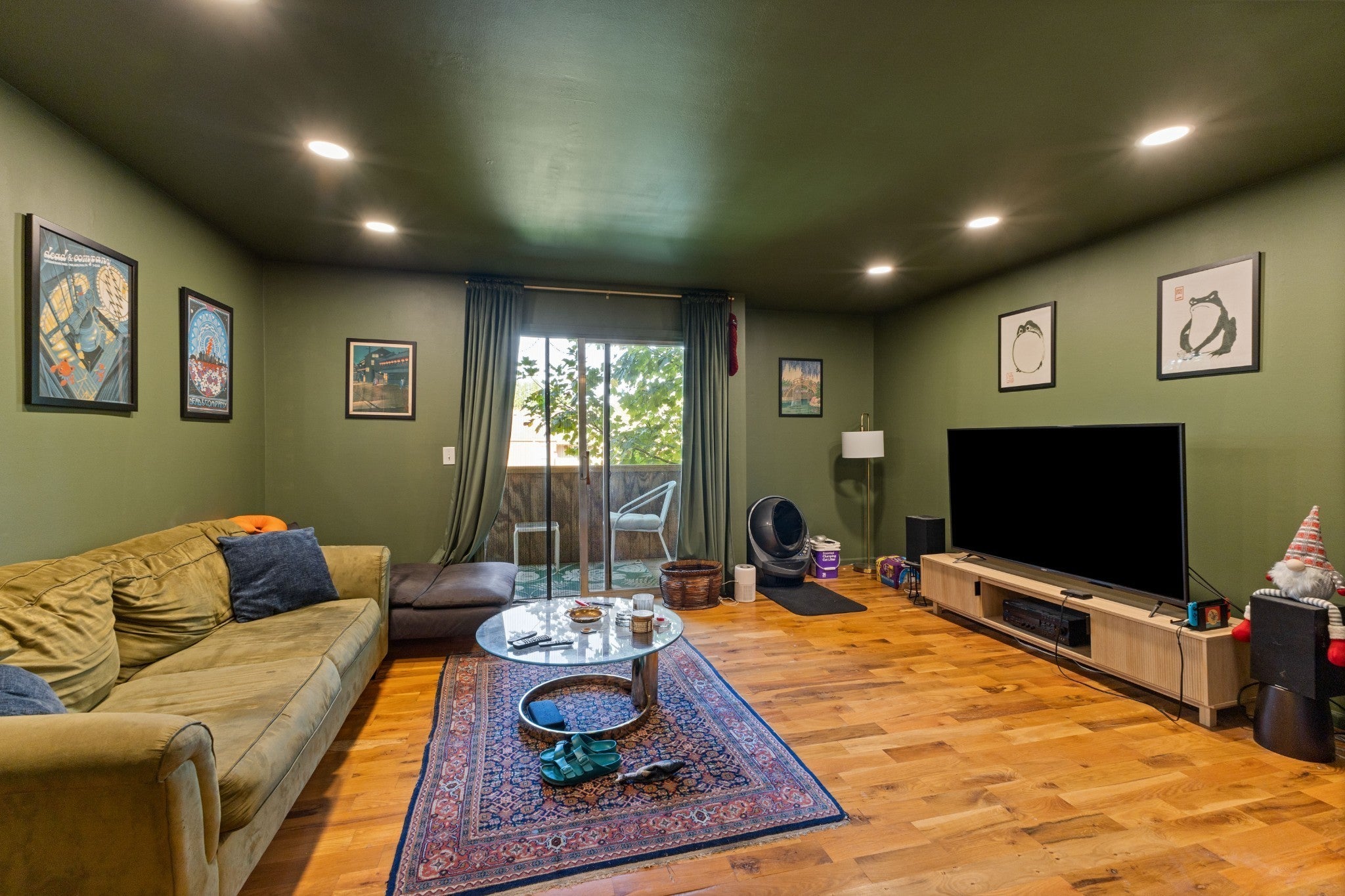 Photo of Listing #3041922