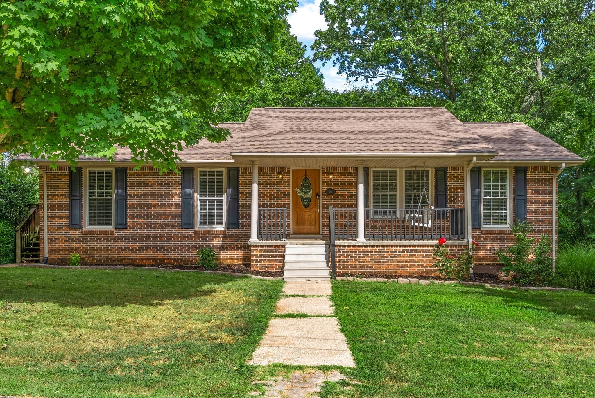 Photo of Listing #3042447