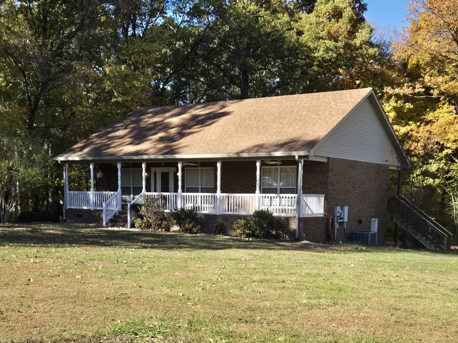 Photo of Listing #3042675