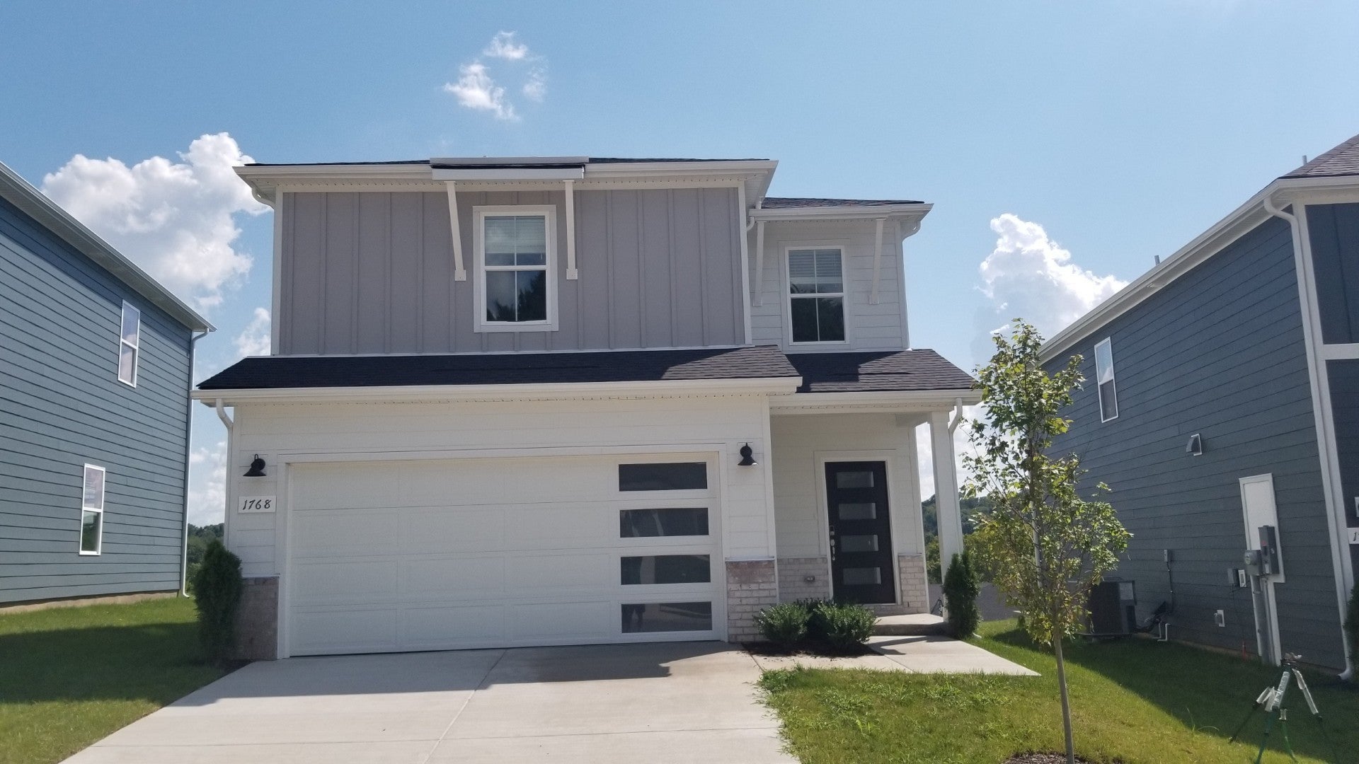 Photo of Listing #3042745