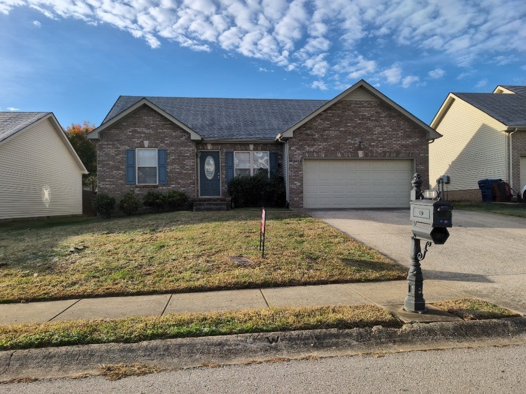 Photo of Listing #3043493