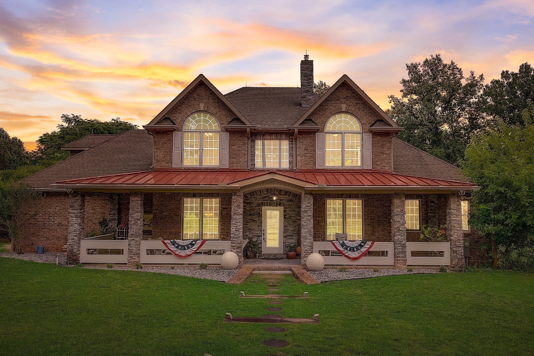 Photo of Listing #3043765