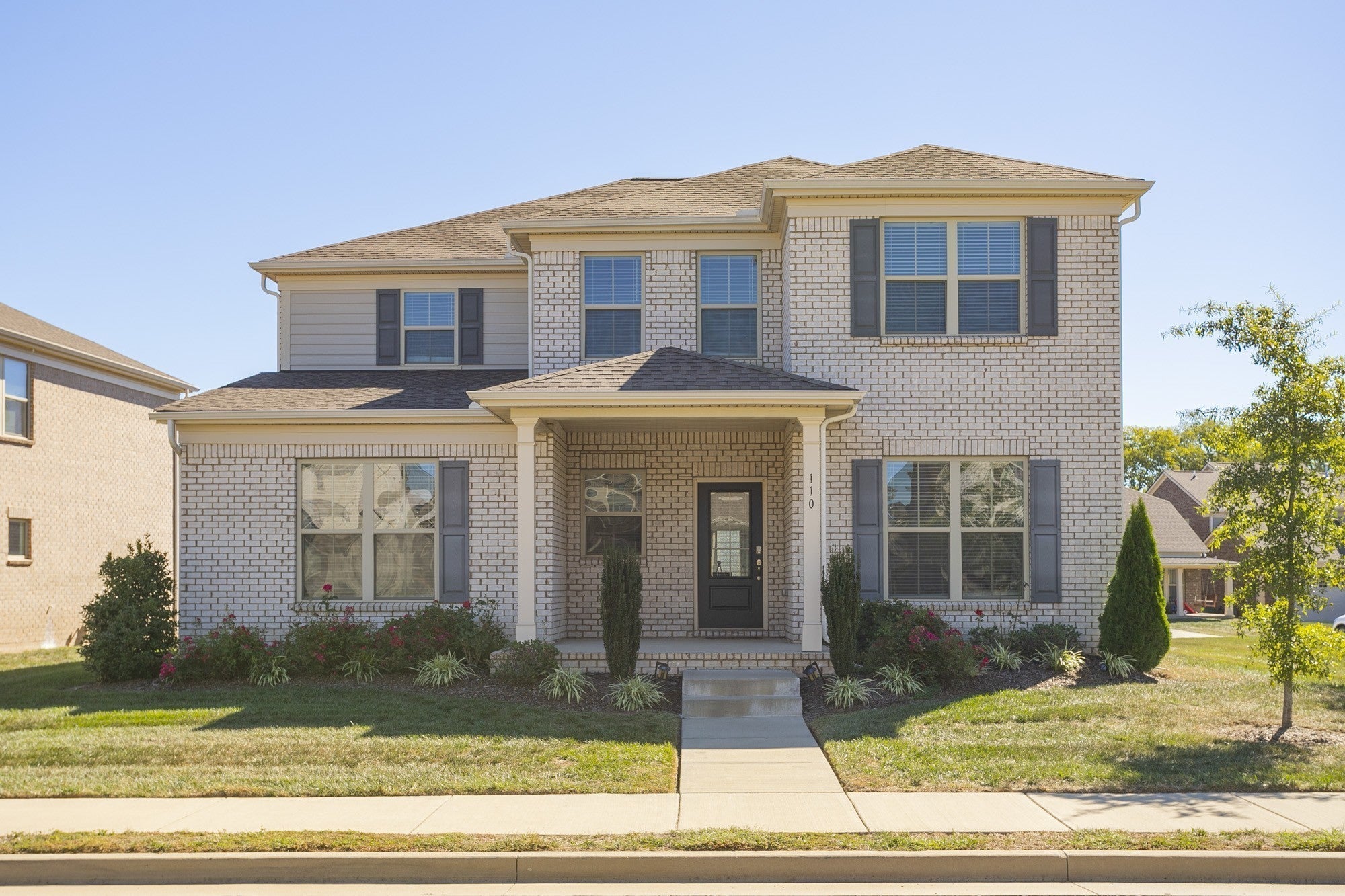 Photo of Listing #3045063