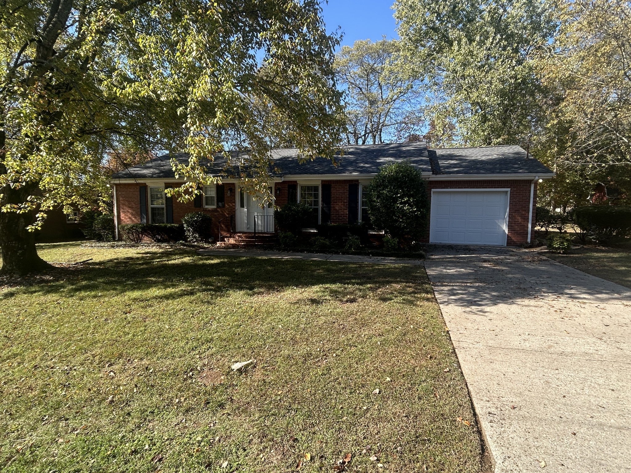 Photo of Listing #3045156