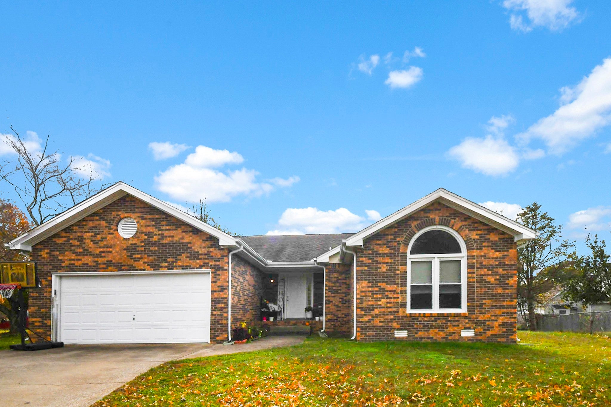 Photo of Listing #3045161