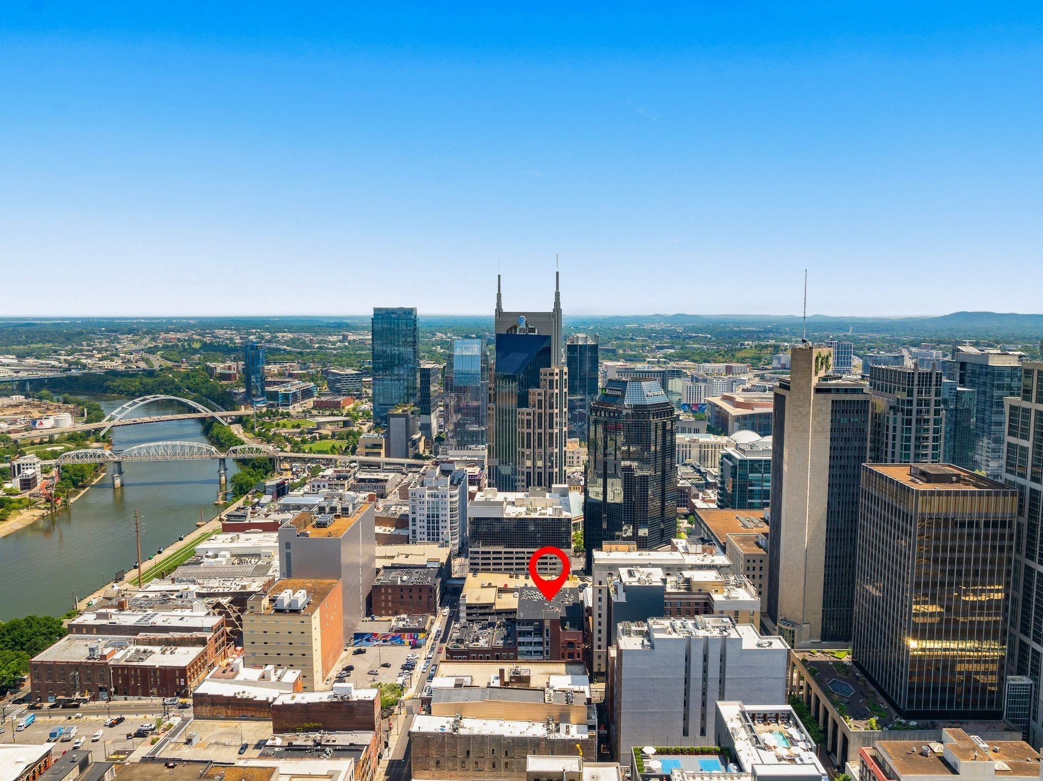 Photo of Listing #3045527