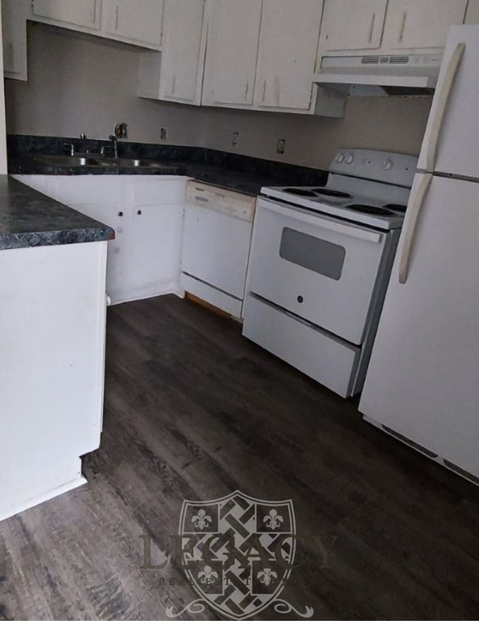 Photo of Listing #3045570