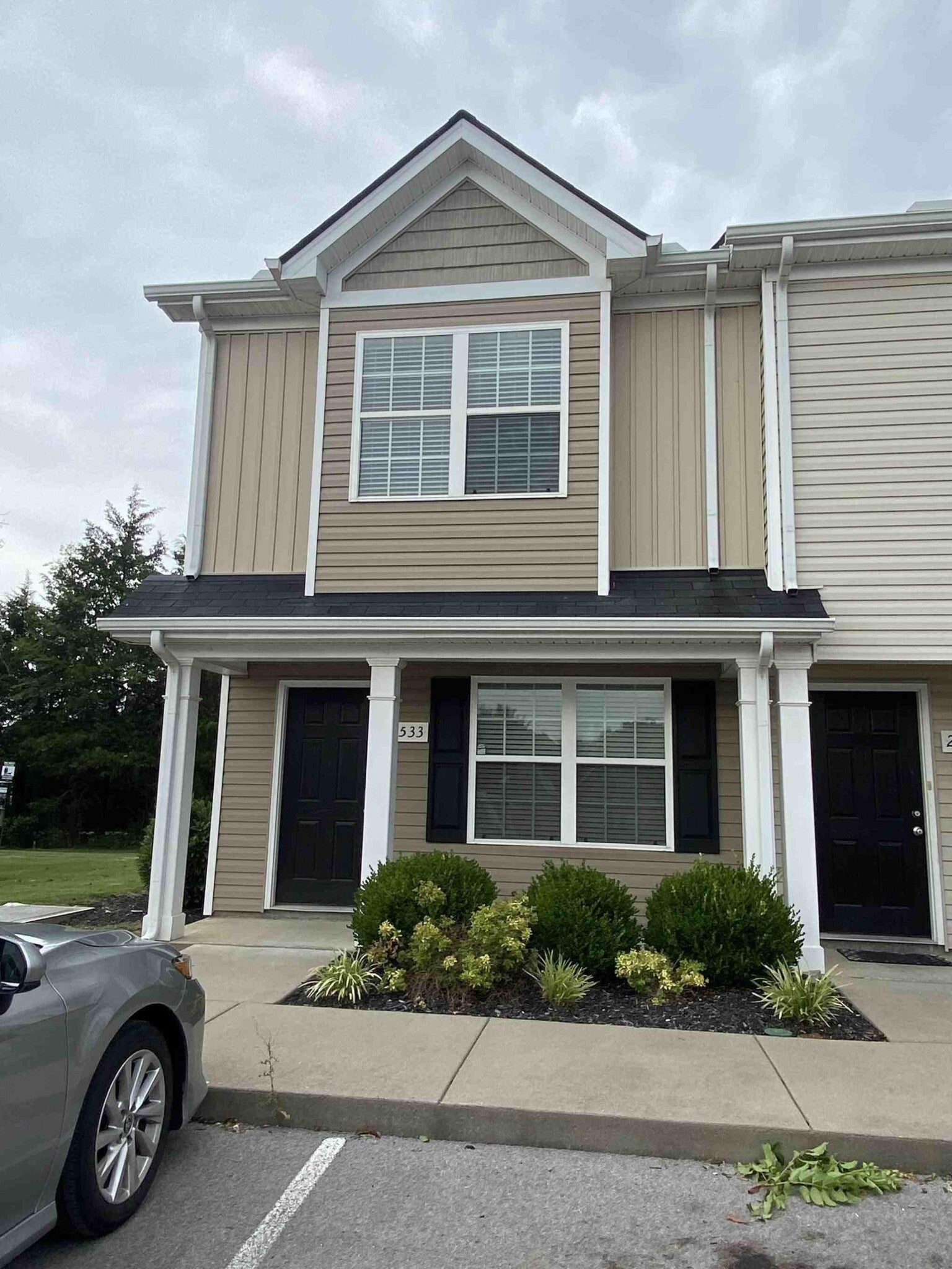 Photo of Listing #3046070