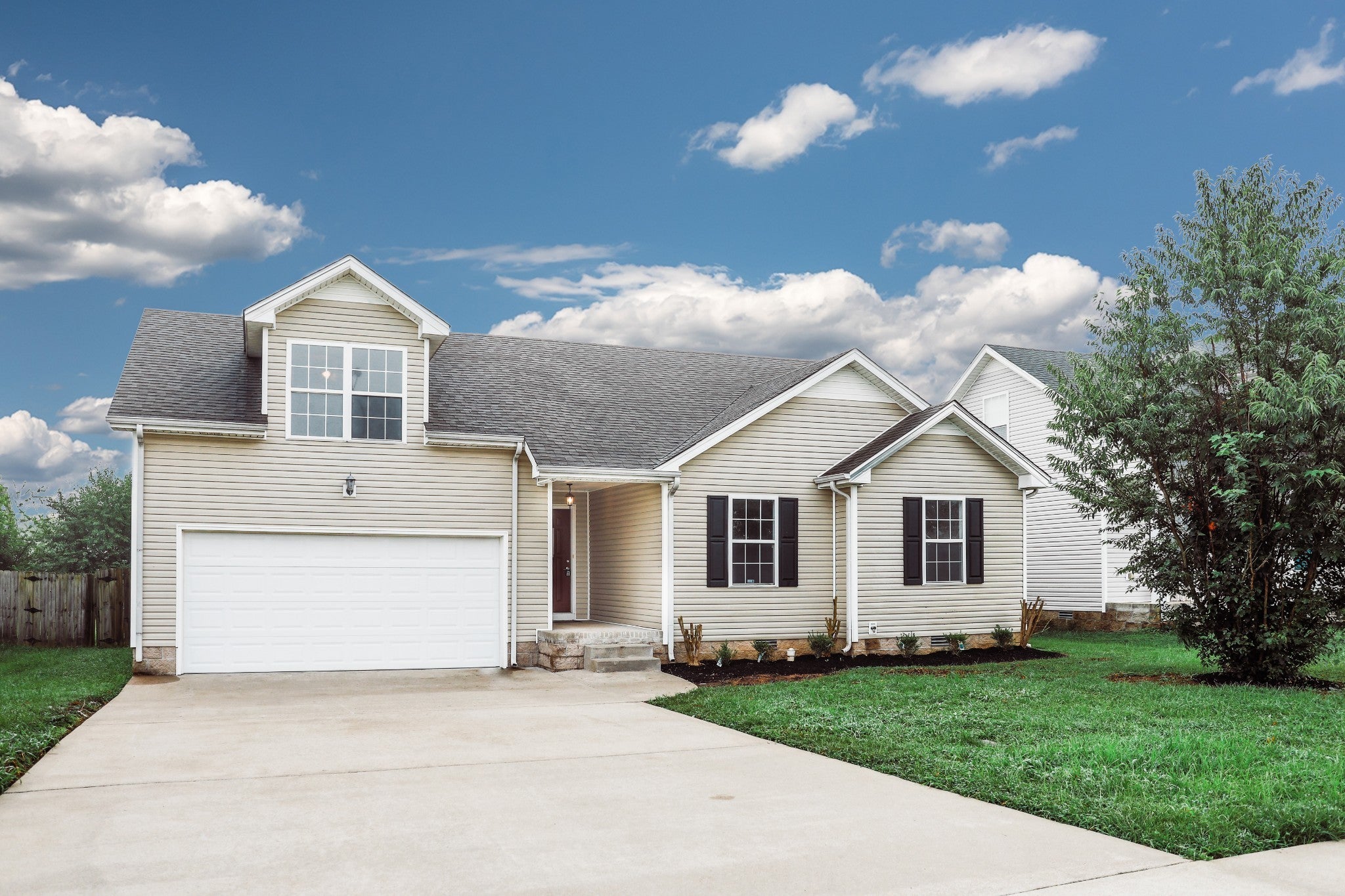 Photo of Listing #3046113