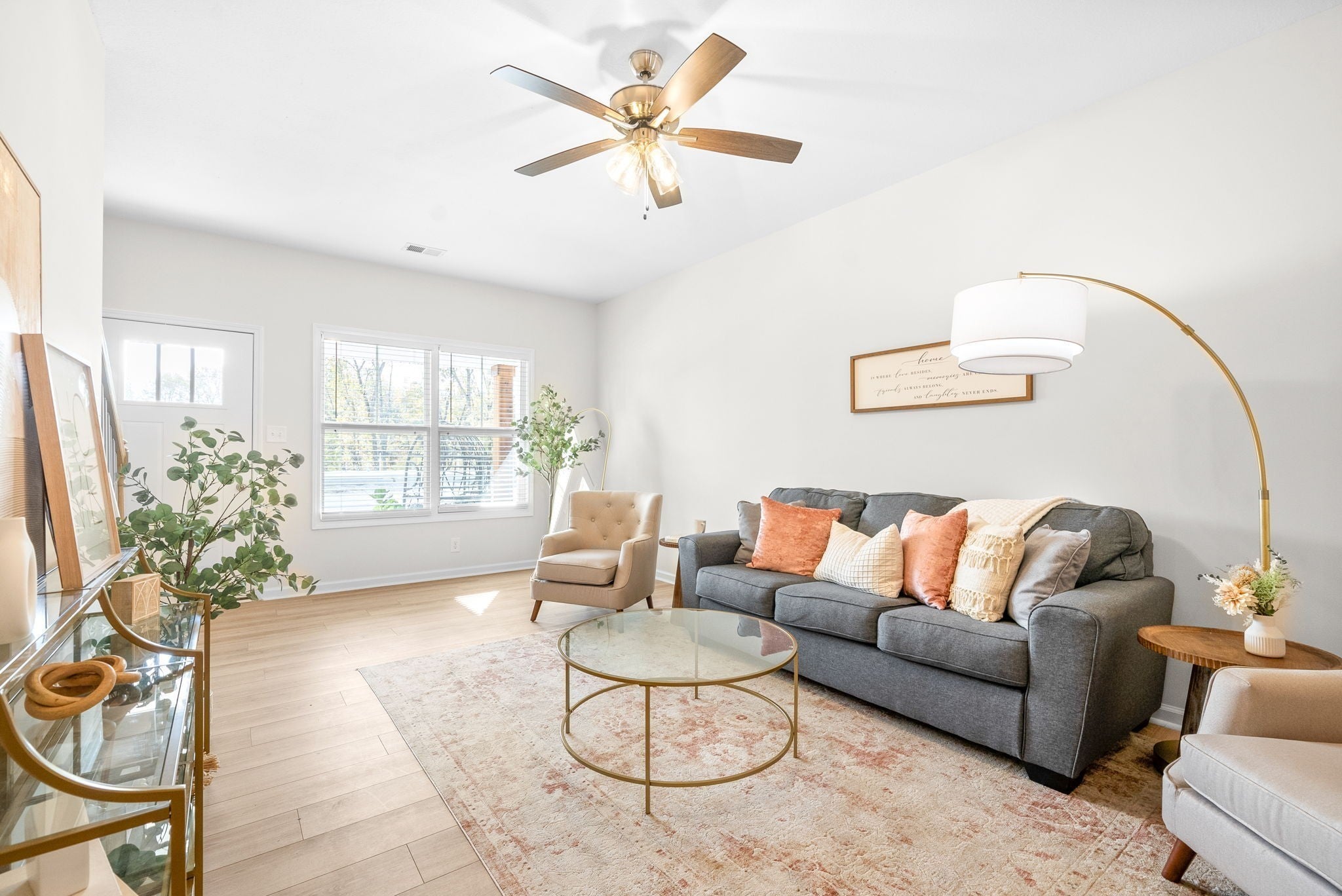 Photo of Listing #3046799