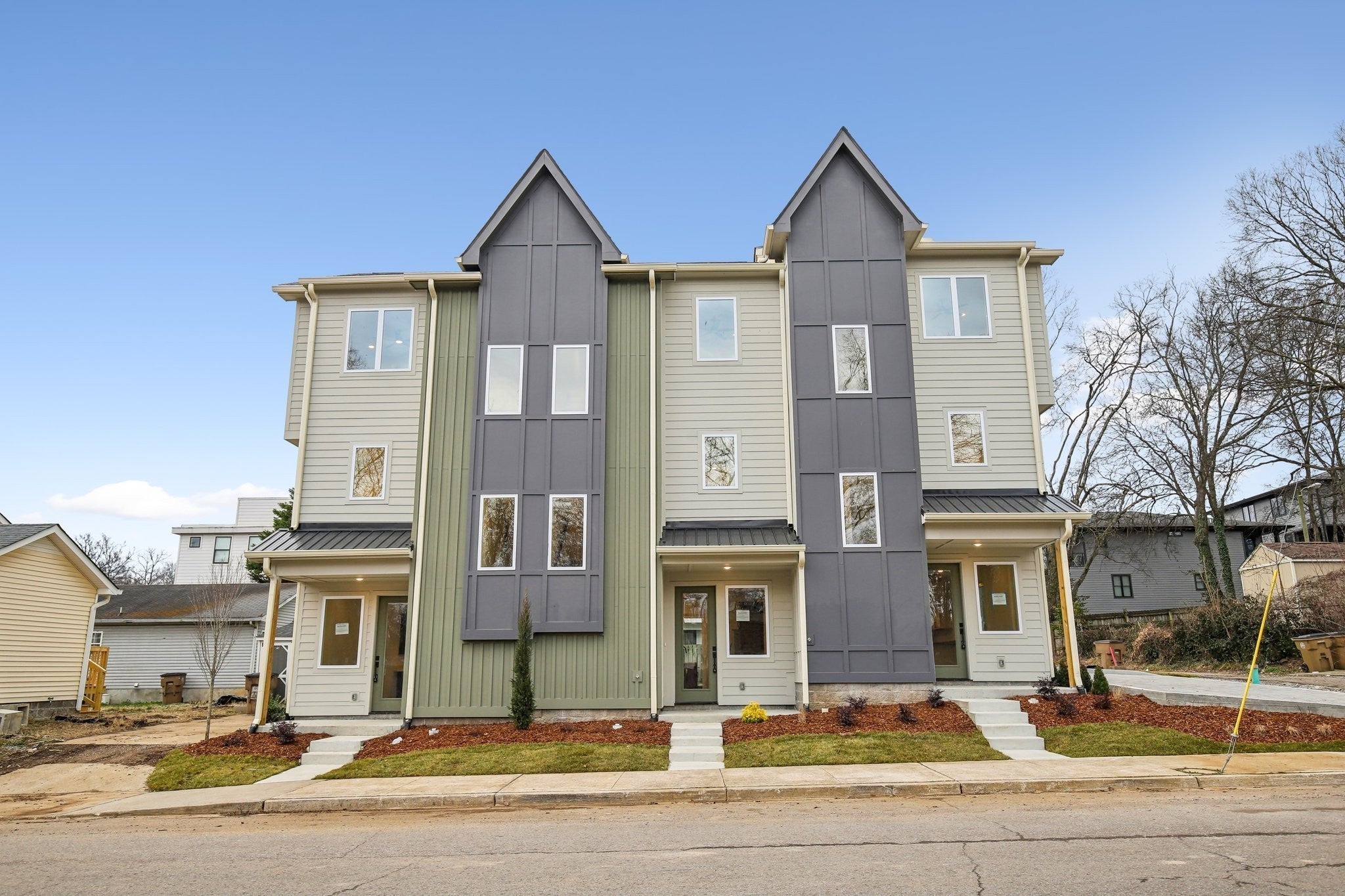 Photo of Listing #3047350