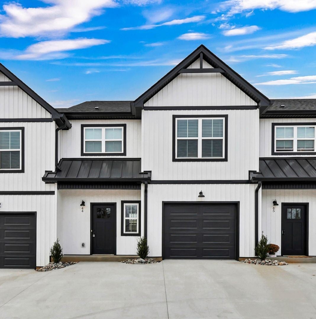 Photo of Listing #3047744