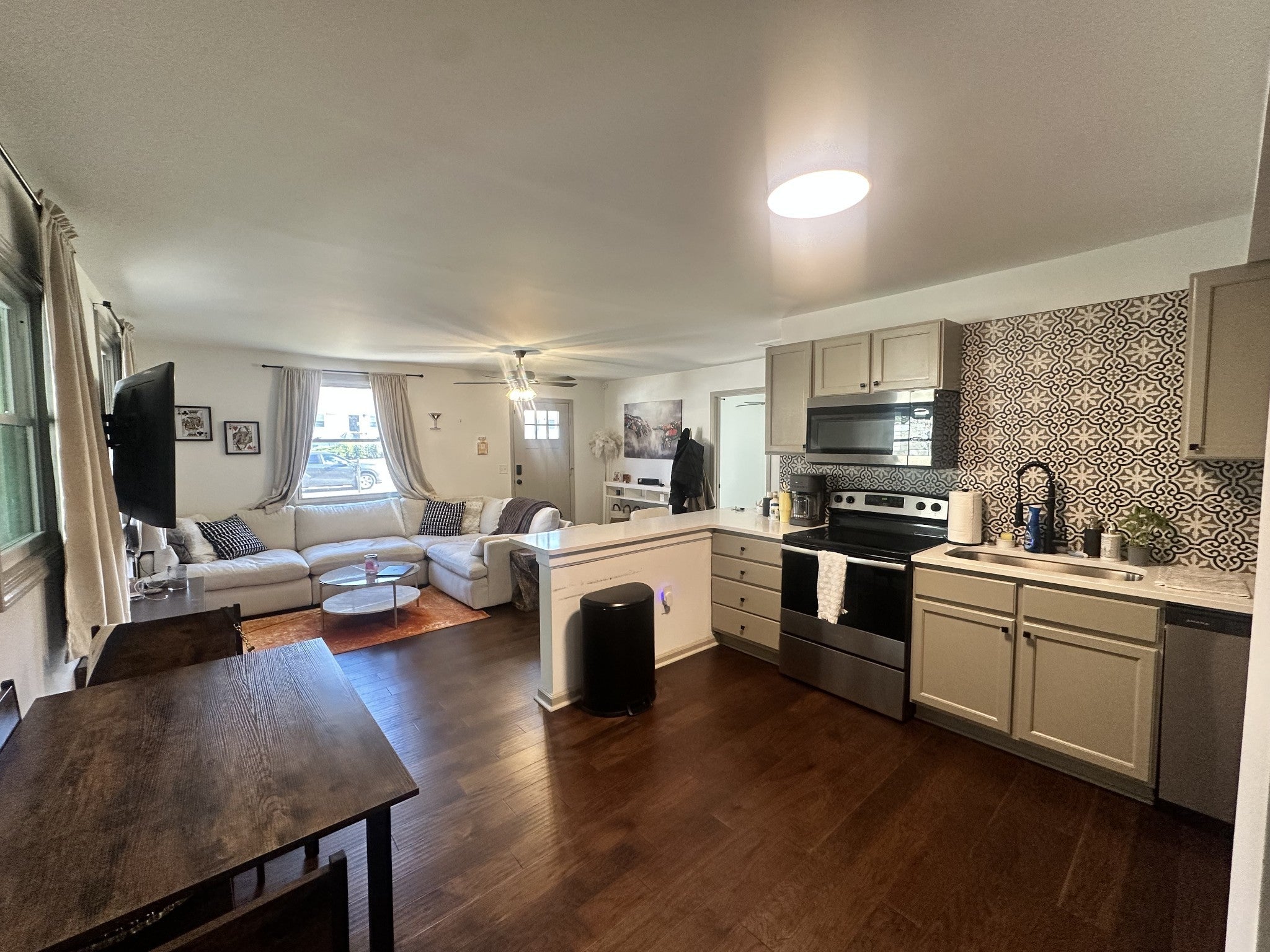 Photo of Listing #3047769