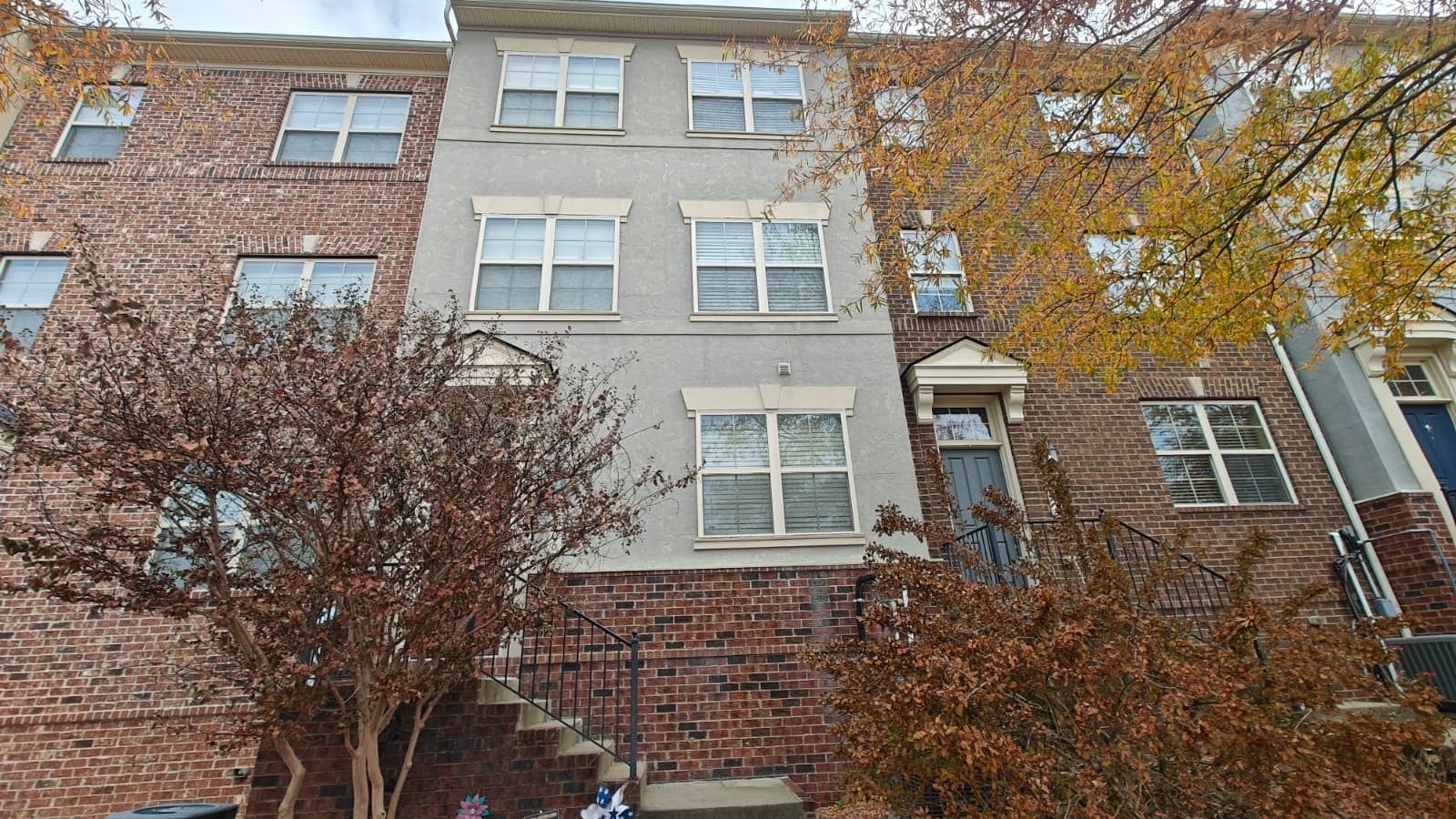 Photo of Listing #3047835