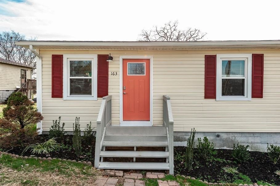 Photo of Listing #3047870