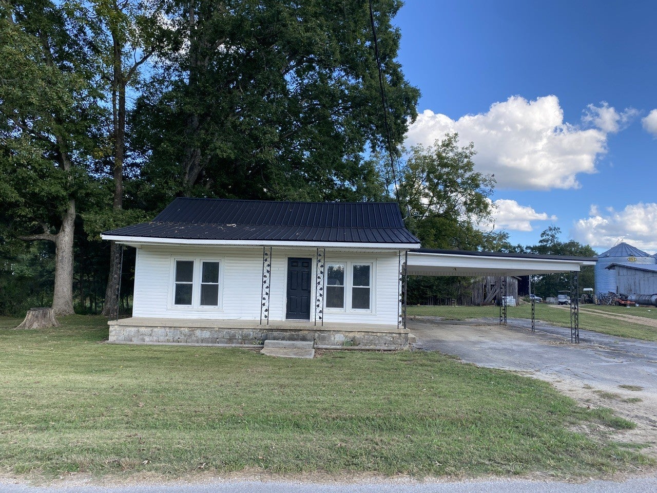 Photo of Listing #3049032