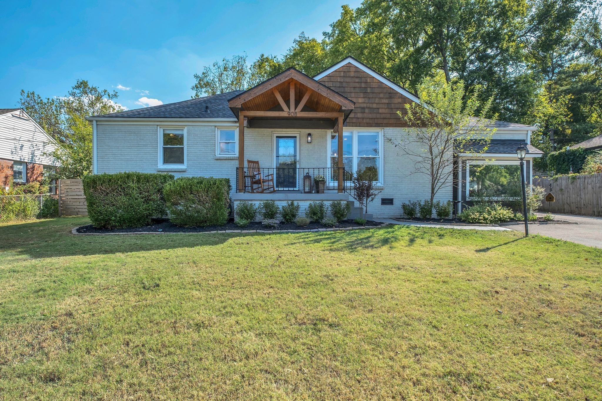 Photo of Listing #3049194