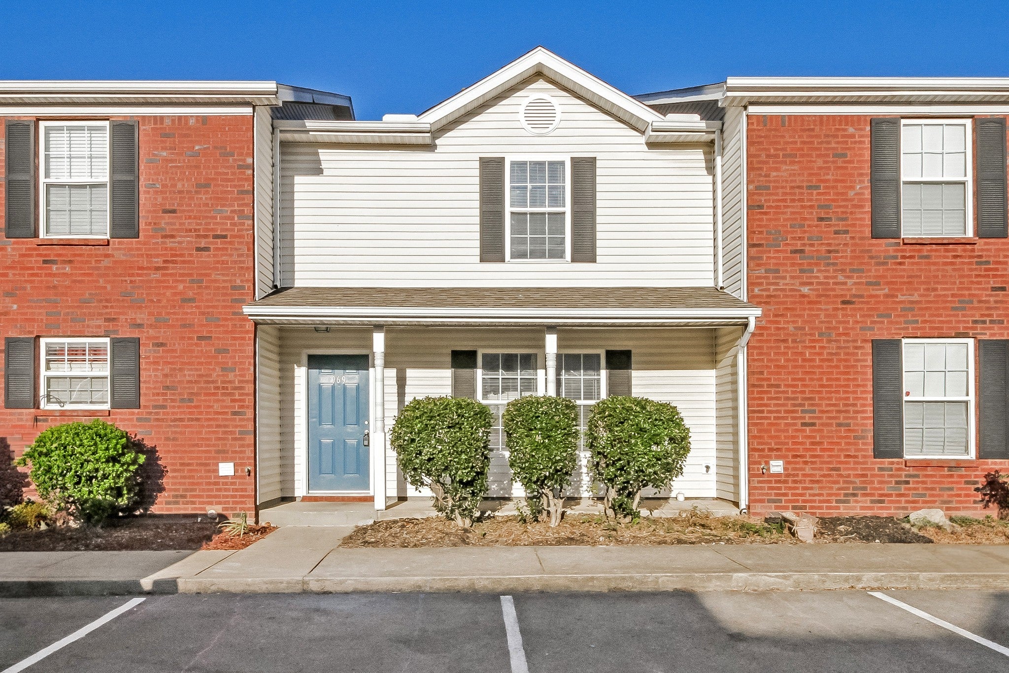 Photo of Listing #3049395