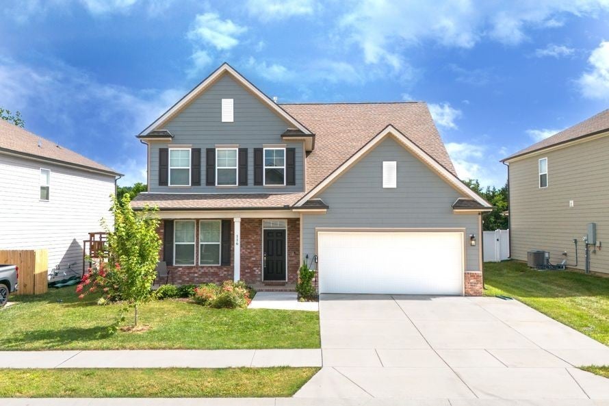 Photo of Listing #3049655